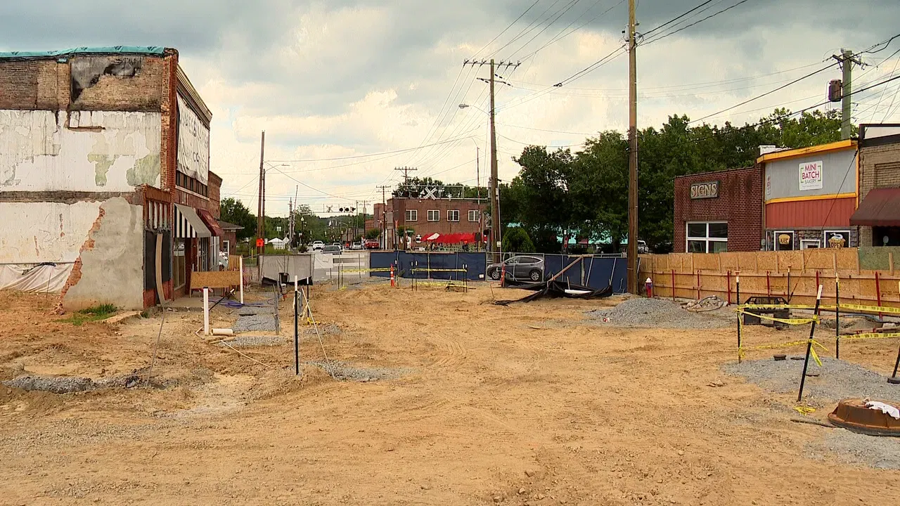 IT HAS TAKEN A TOLL BUSINESSES READY FOR PART OF HENDERSONVILLE'S 7TH AVENUE REVEAL